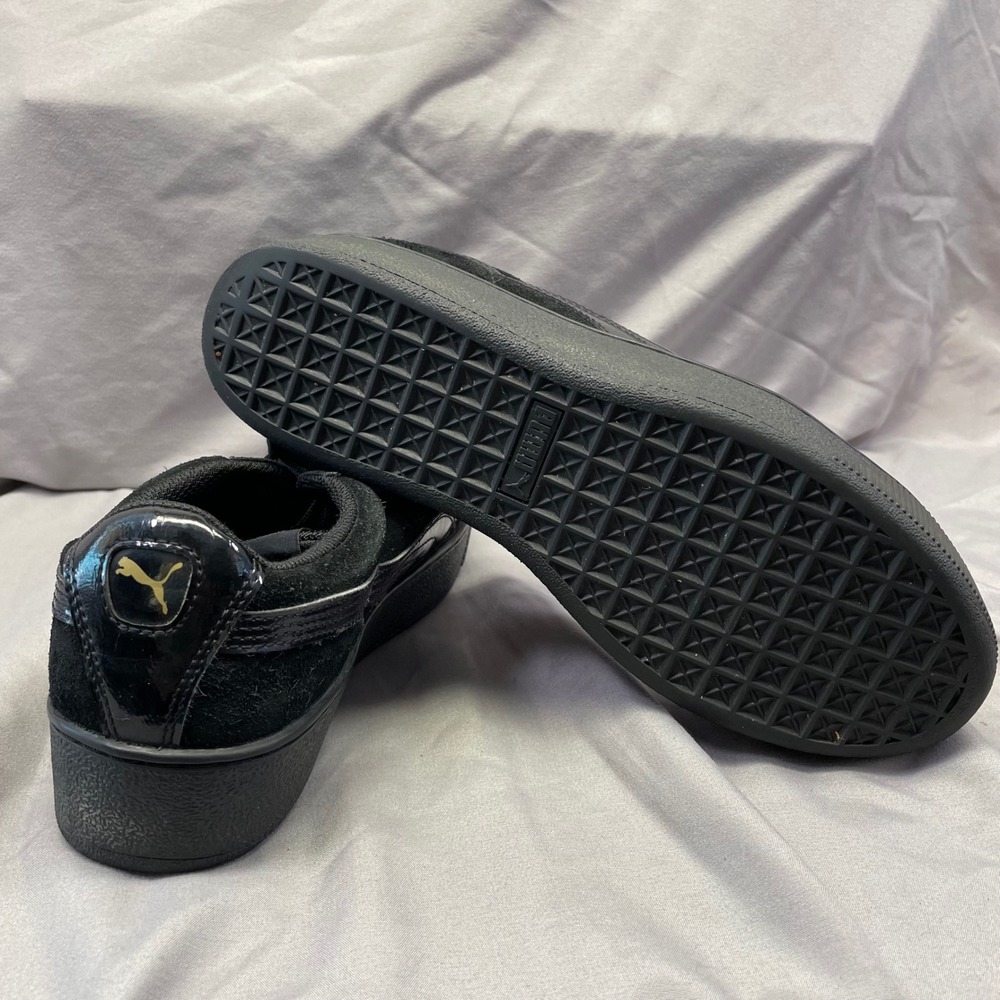Puma Vikky Platform Black Suede Patent‎ Sneakers Gold Logo Womens 9 Streetwear